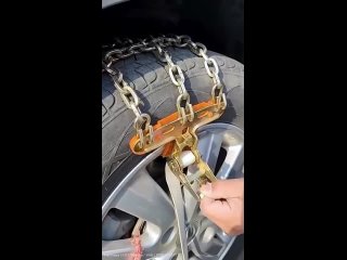 anti-slip chains for tires